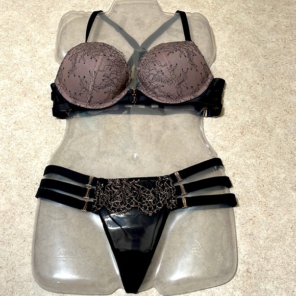 VICTORIA’S SECRET VERY SEXY PALE TAUPE PUSH BRA & VERY SEXY MATCHING THONG PANTY - Picture 1 of 10